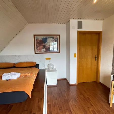 Yellow House Оснабрюк