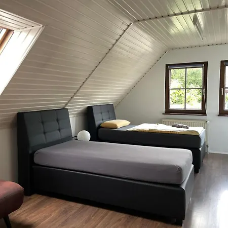 Yellow House Оснабрюк